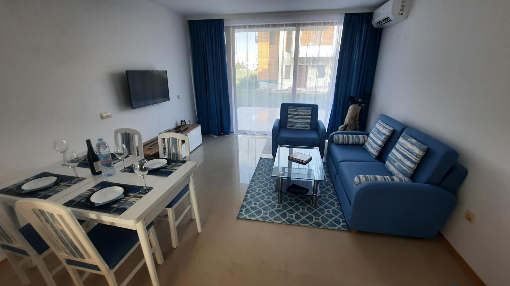 Luxury Lighthouse Golf Villa Baltsjik Buitenkant foto